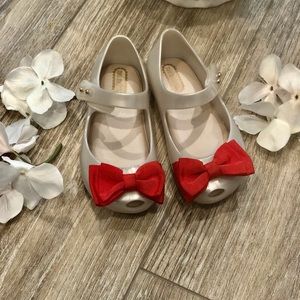 Mini Melissa red bow shoes
